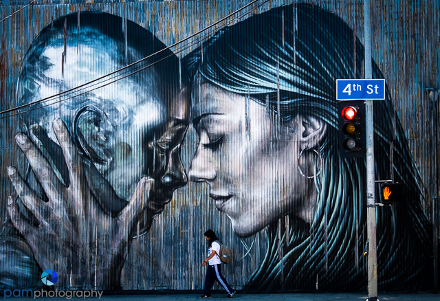 He saw/She saw – Los Angeles Graffiti Art&nbsp;Walk