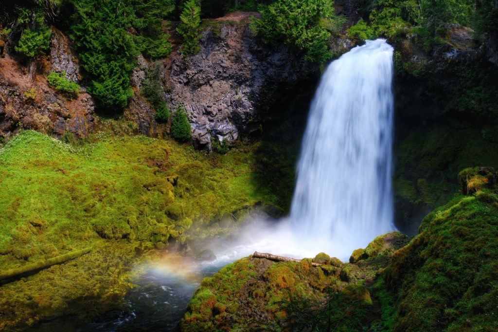 The Best Waterfalls near Sisters,&nbsp;OR